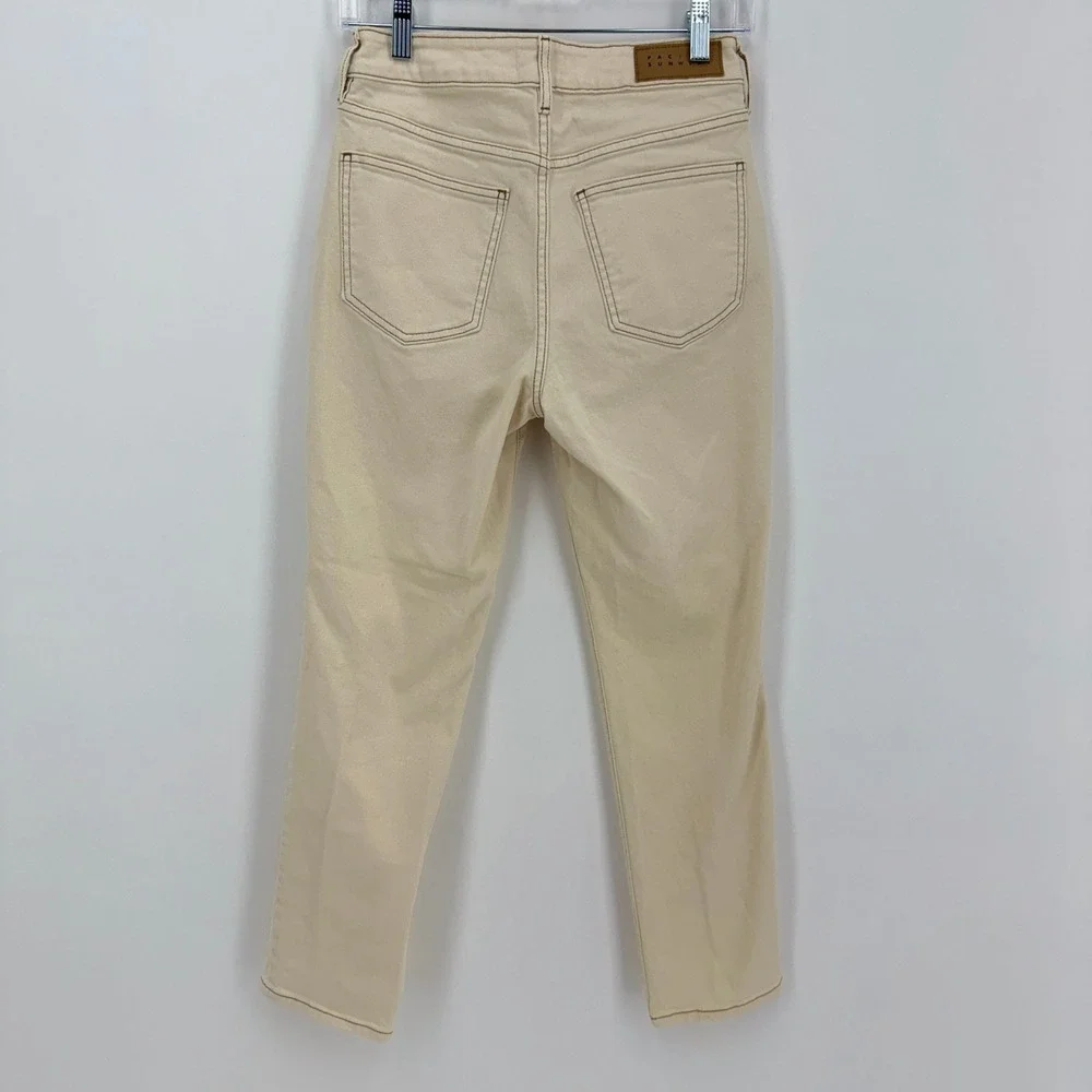 PacSun Stretch Mom Jeans Cream Tan High Rise Tapered Denim Size 26 - Picture 2 of 15